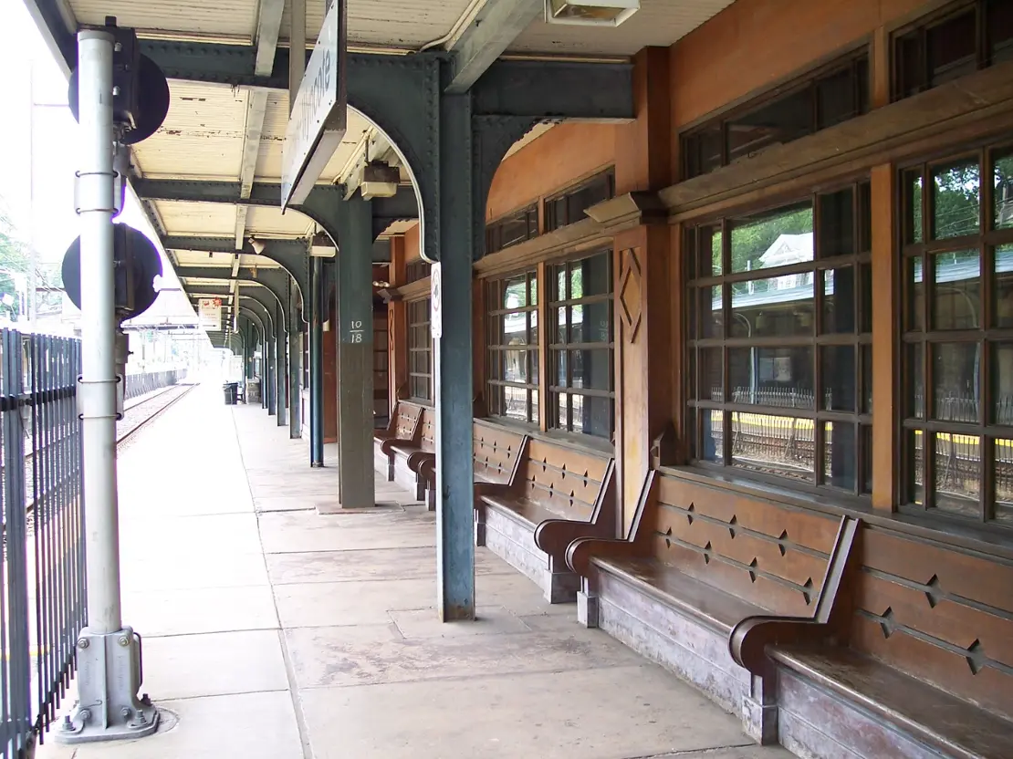 jenkintown train station sunroom windows